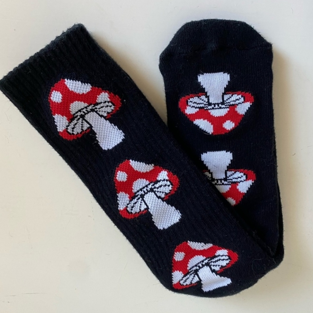 NWT Men's HUF Magic Mushroom Crew Socks - Picture 5 of 6